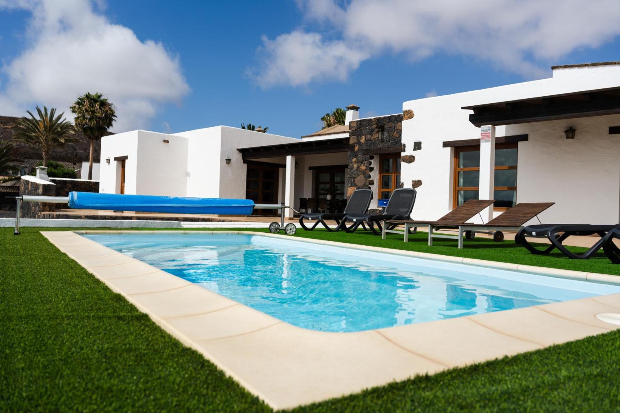 Villa Volcan2 Rural Private Pool La Oliva By Holidays Home Zewnętrze zdjęcie
